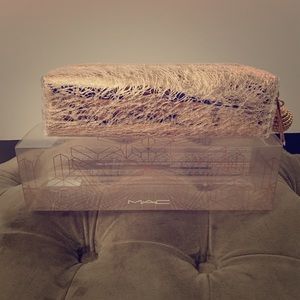 MAC Cosmetics Snow Ball Lip Bag